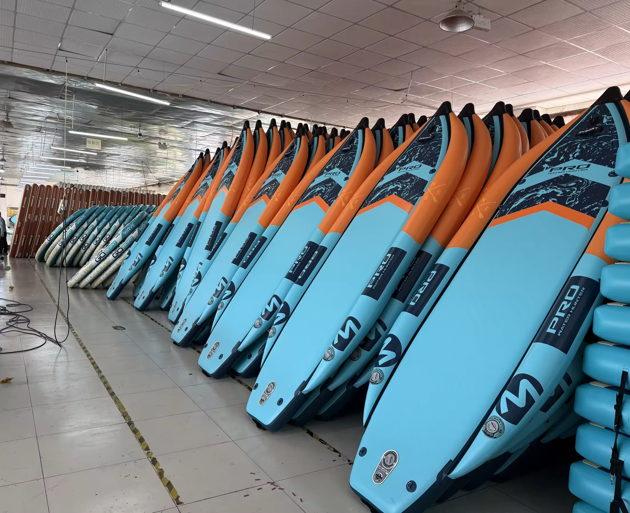 China Factory Inflatable Boat  - Fishing Rod Holder avaliação e preço